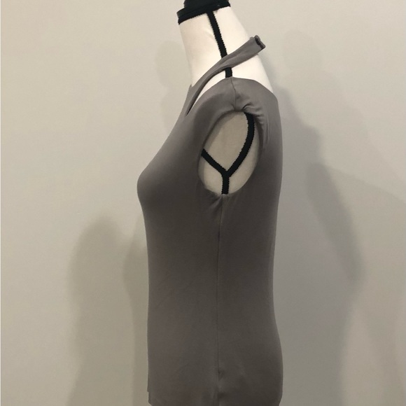 Bailey 44 Top - Picture 2 of 3